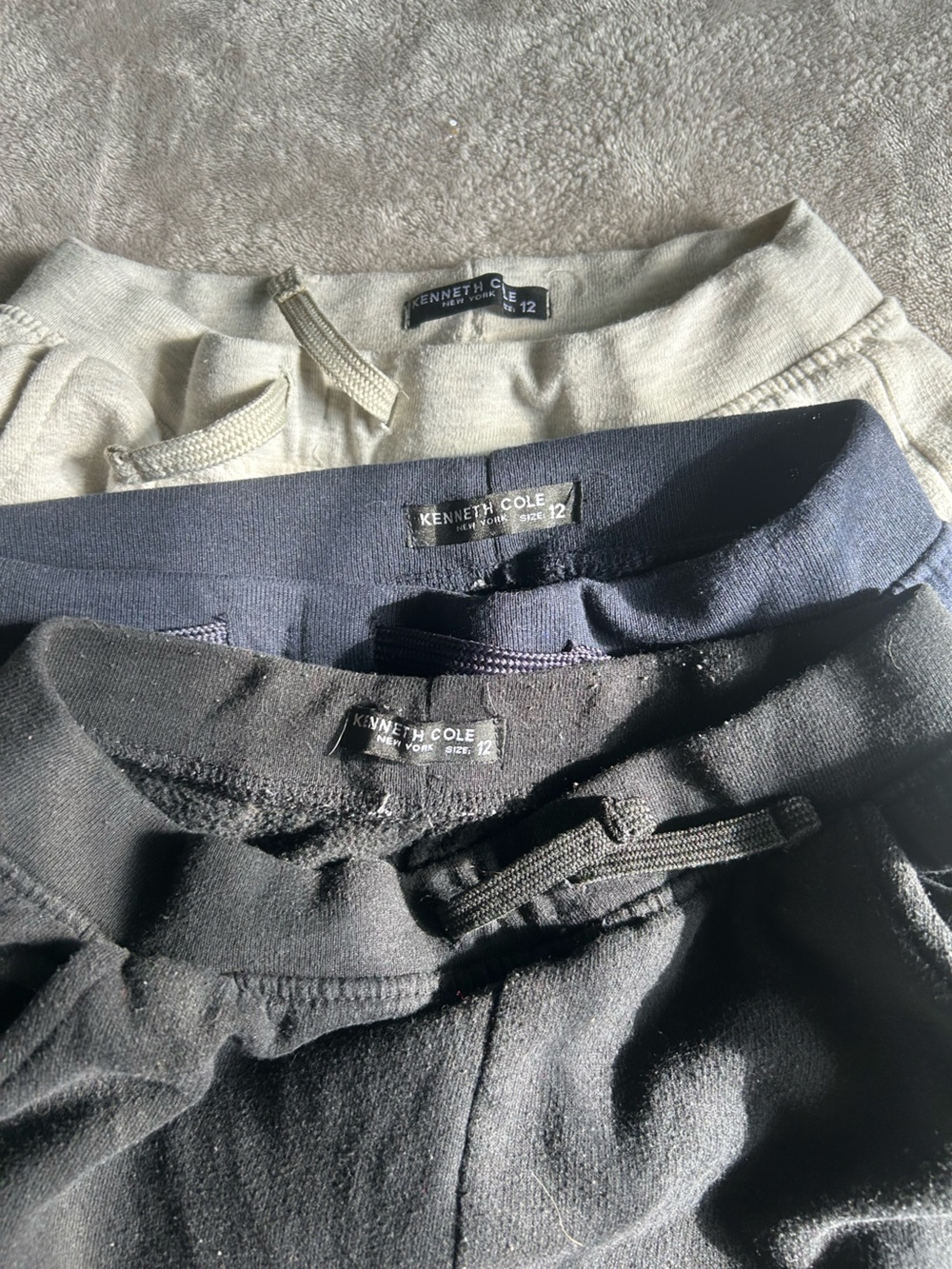 Kenneth Cole Kids 3-Pack Joggers in Black, Navy & Gray